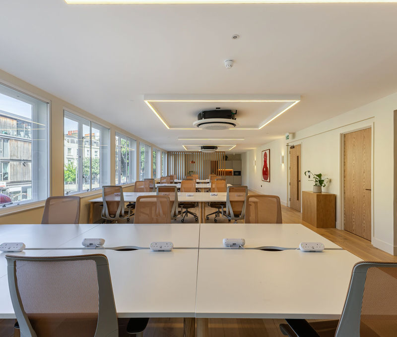 192 Vauxhall Bridge Road, London - Image 1