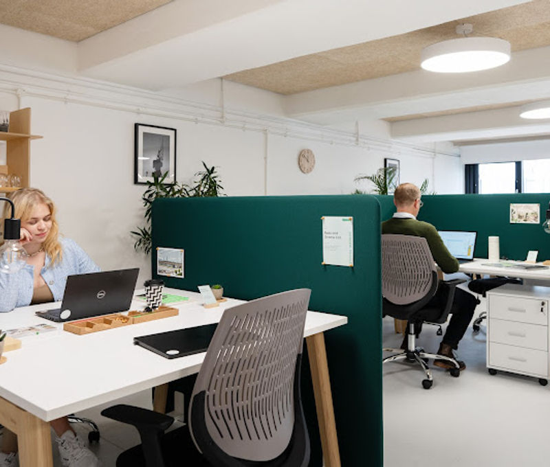 1 Dock Road, Greater London - Image 10