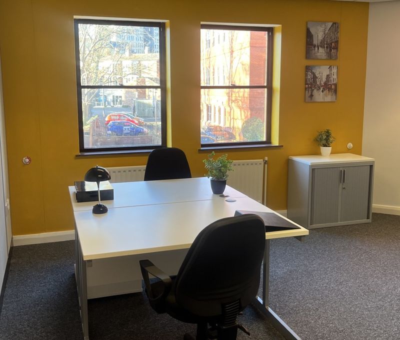 49 Calthorpe Road, West Midlands - Image 2