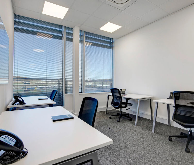 42-50 Kimpton Road, Luton - Image 1