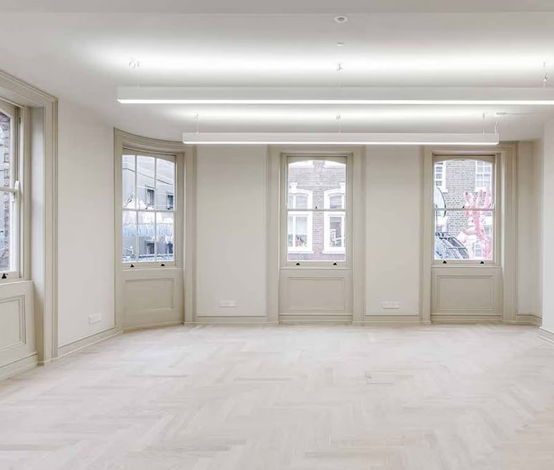 32 Carnaby Street, Carnaby - Image 1