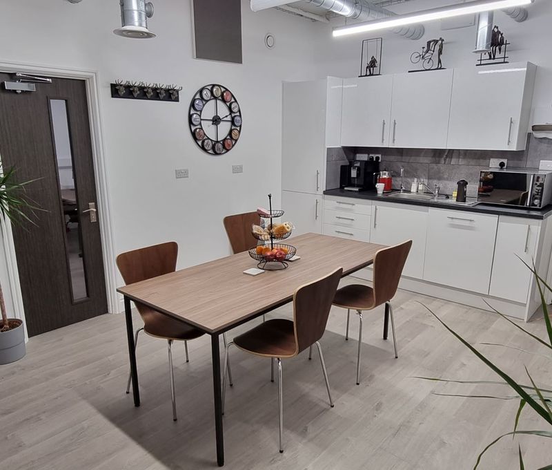 9-15 Elthorne Road, Archway - Image 2
