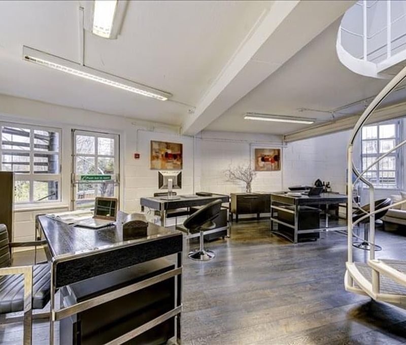 32 Caxton Road 32 Caxton Road, Greater London - Image 2