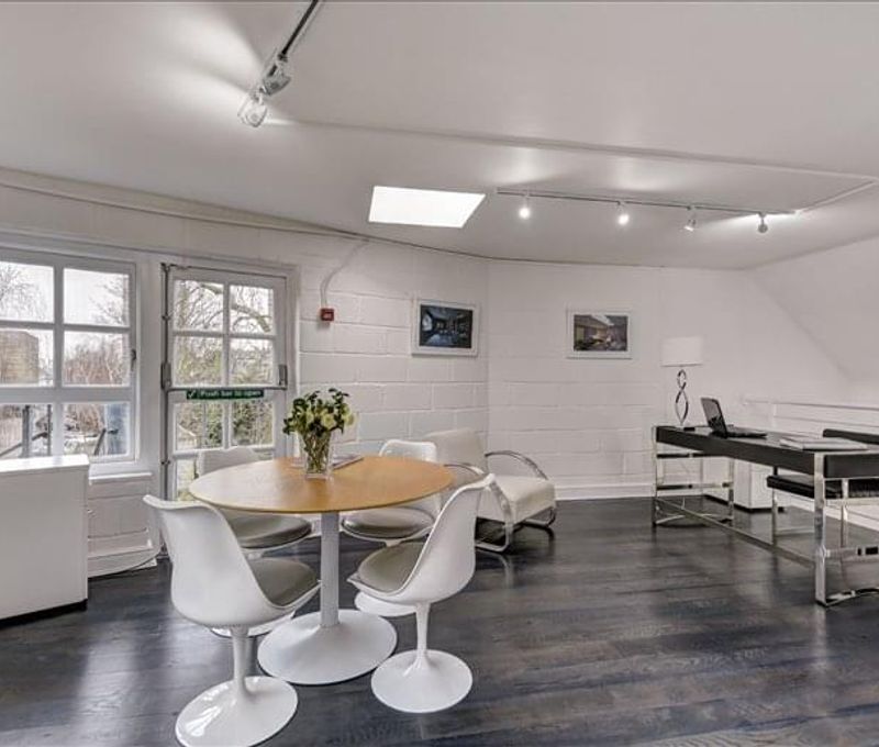 32 Caxton Road 32 Caxton Road, Greater London - Image 3