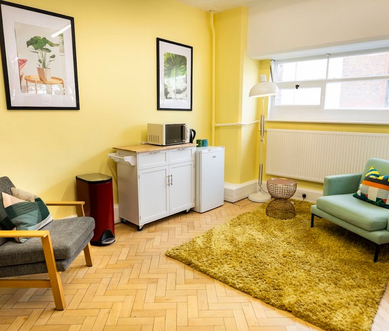 40 Bowling Green Lane, Greater London - Image 8