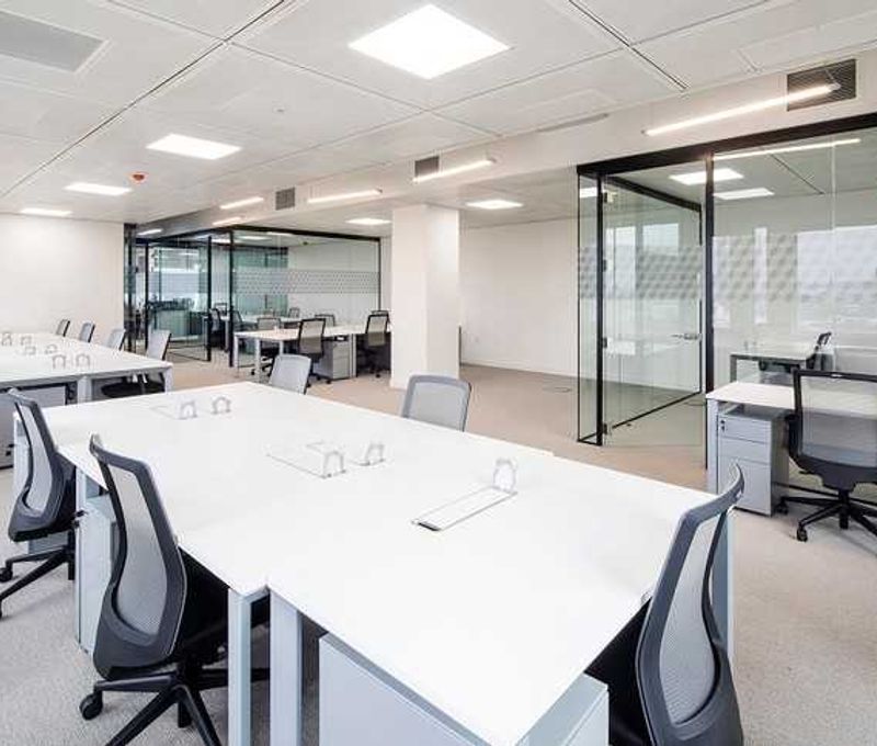 91 Waterloo Road, Greater London - Image 1