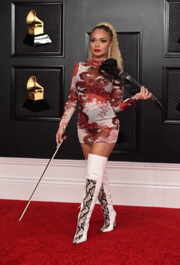 TheUrbanManiac grammys mapy in knee high boots mJRvwU9nis