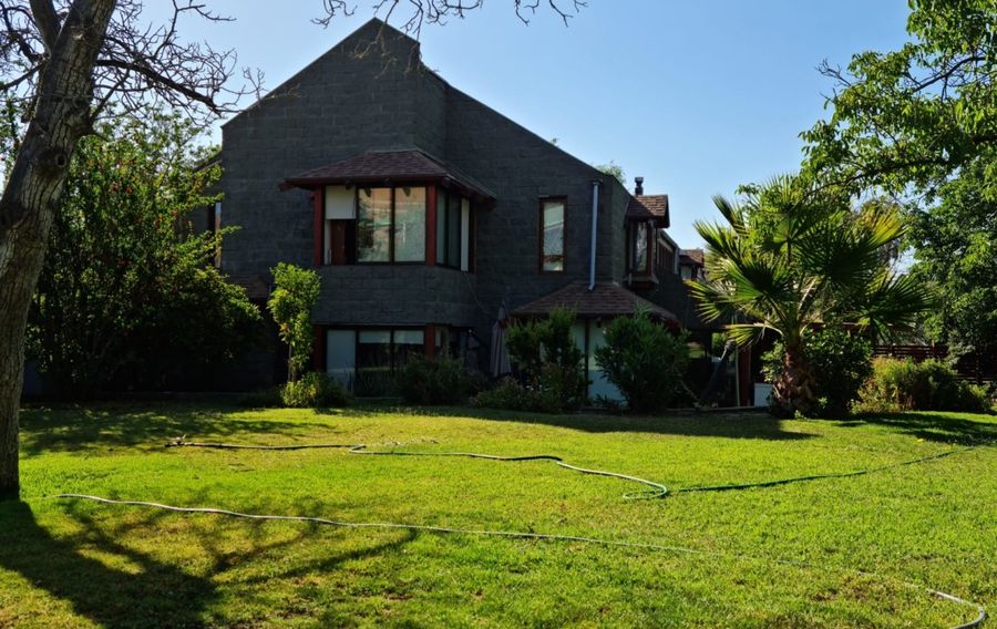 Hermosa Casa Peñalolen