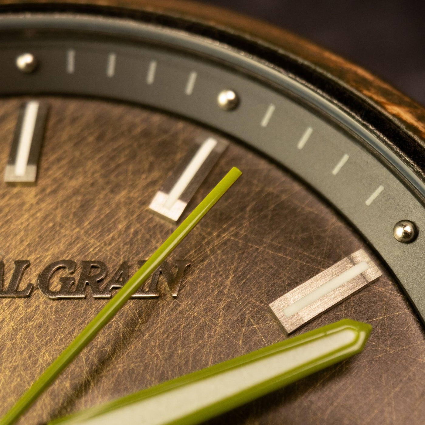 Military Stonewashed Classic 43 mm