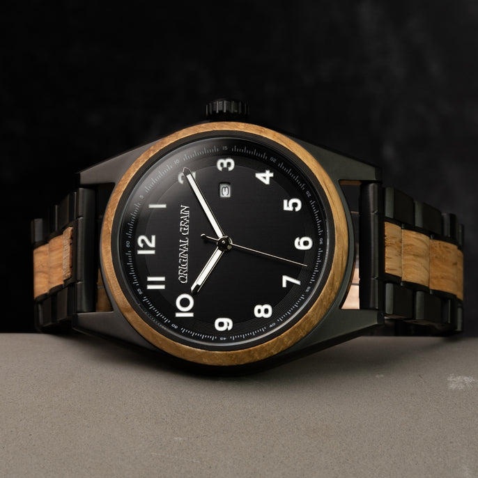 Oak Wood Black Nomad 42mm