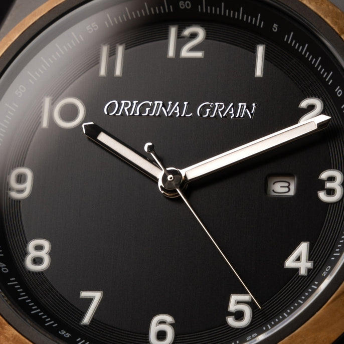 Oak Wood Black Nomad 42mm
