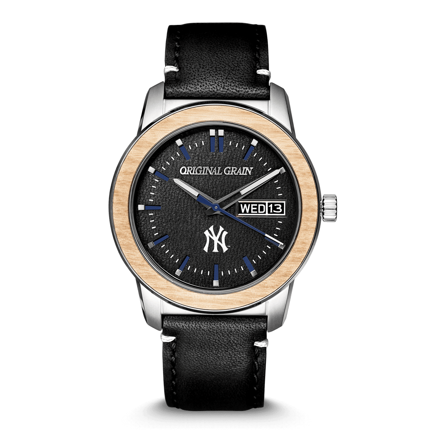 Front of NY Yankees MLB Reclaimed 42mm - Leather Dial