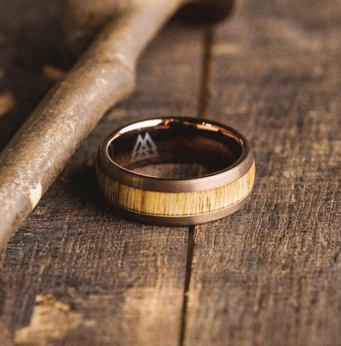 Whiskey 46mm + Whiskey Pendant & Ring Bundle