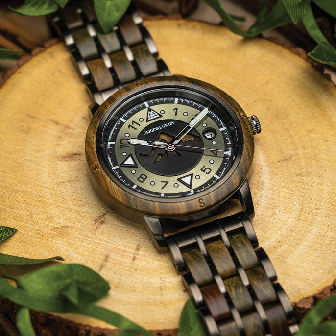 Andes Palo Santo Gunmetal Mountain Range 43mm