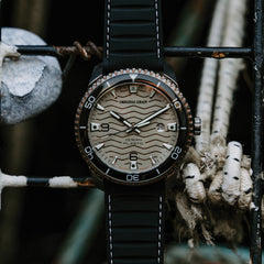 Mahagoni Gunmetal Ocean Plastic Taucher 44mm