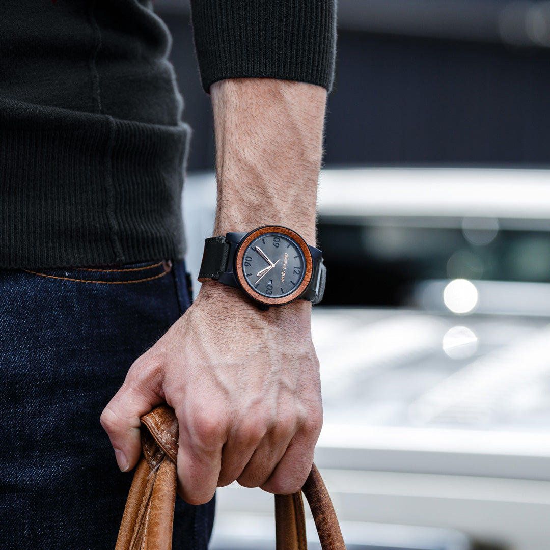 Sapele Black Leather Barrel 47mm