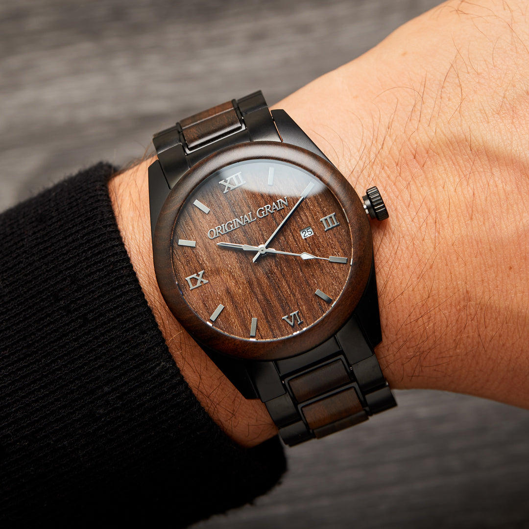 Ebony Black Classic 43mm