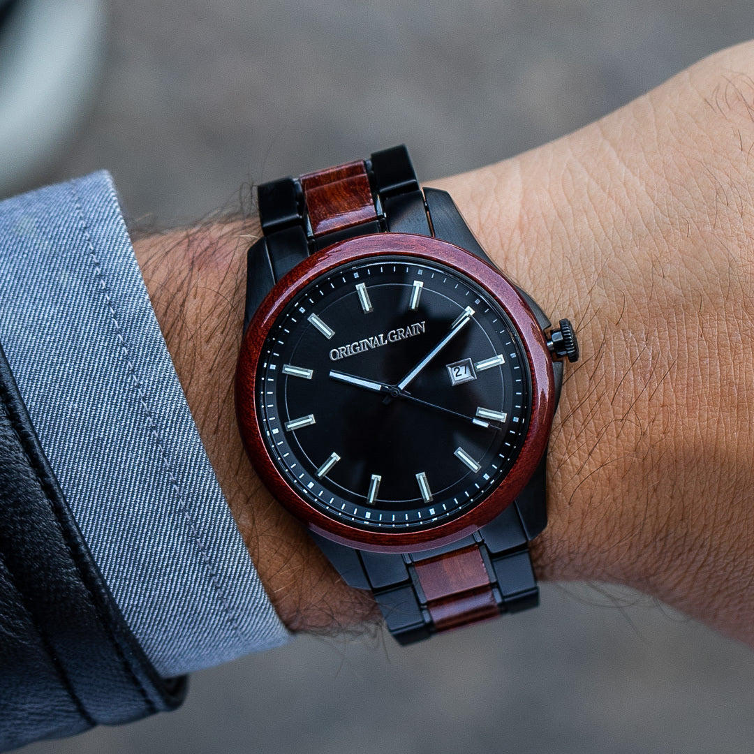 Rosewood Black Classic 43mm