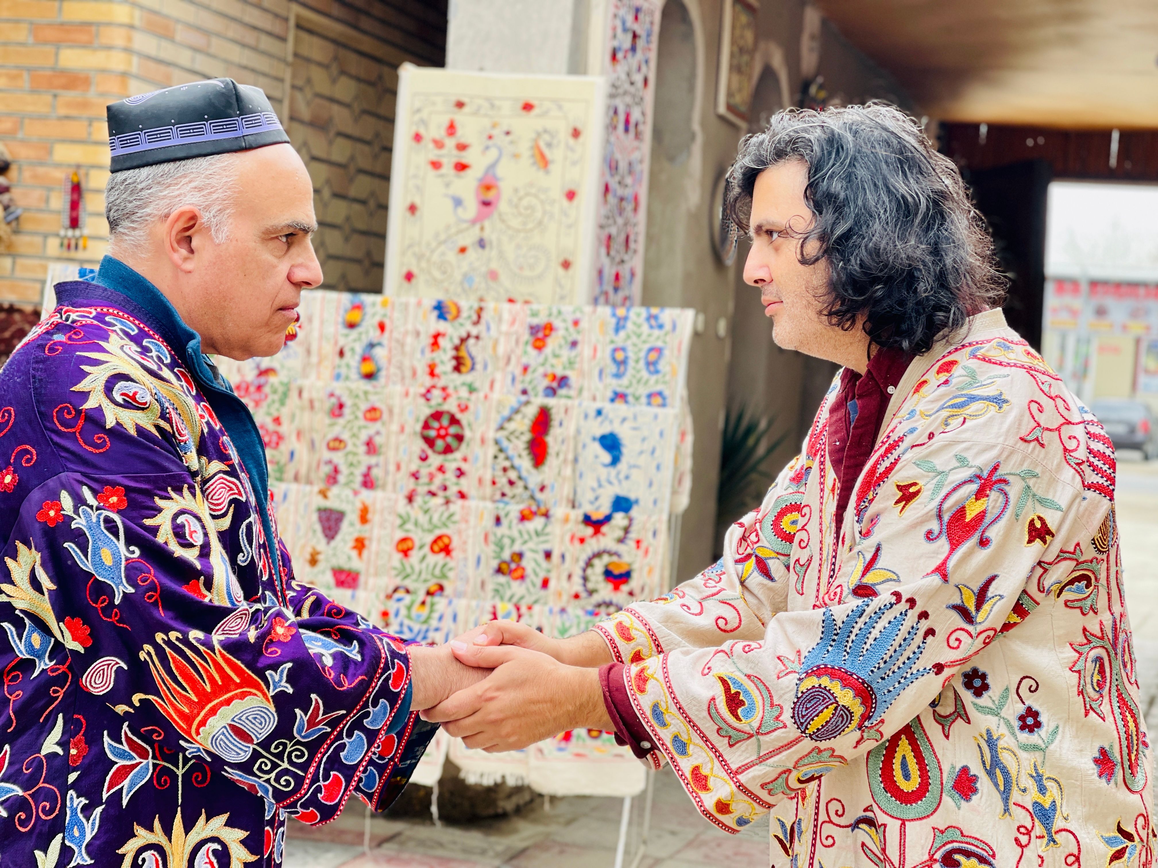 Men Bukhara, Suzani, Crafts