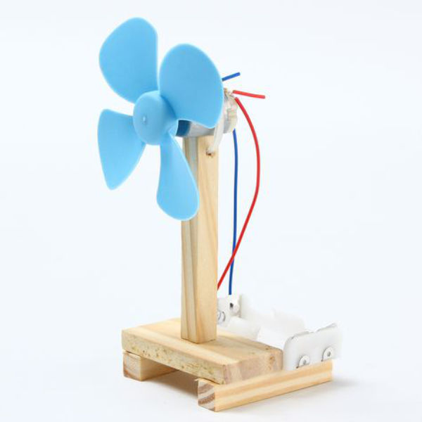 Picture of STEM Kit workshop: Sustainability - Wind Turbine