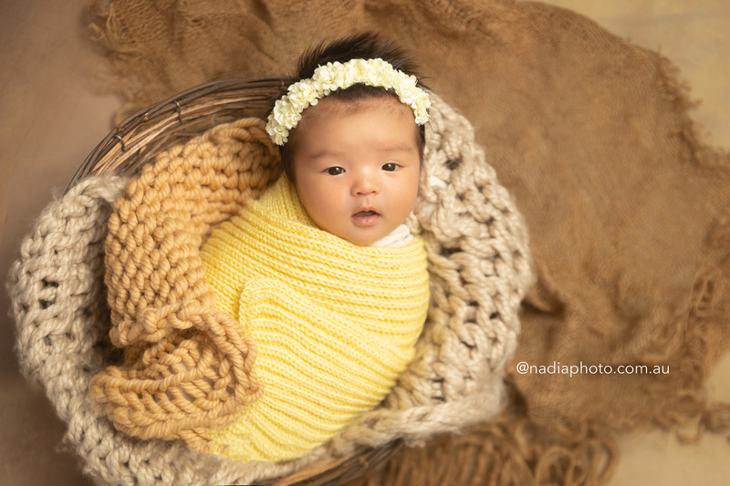 newborn photographer brisbane by Nadia Photo