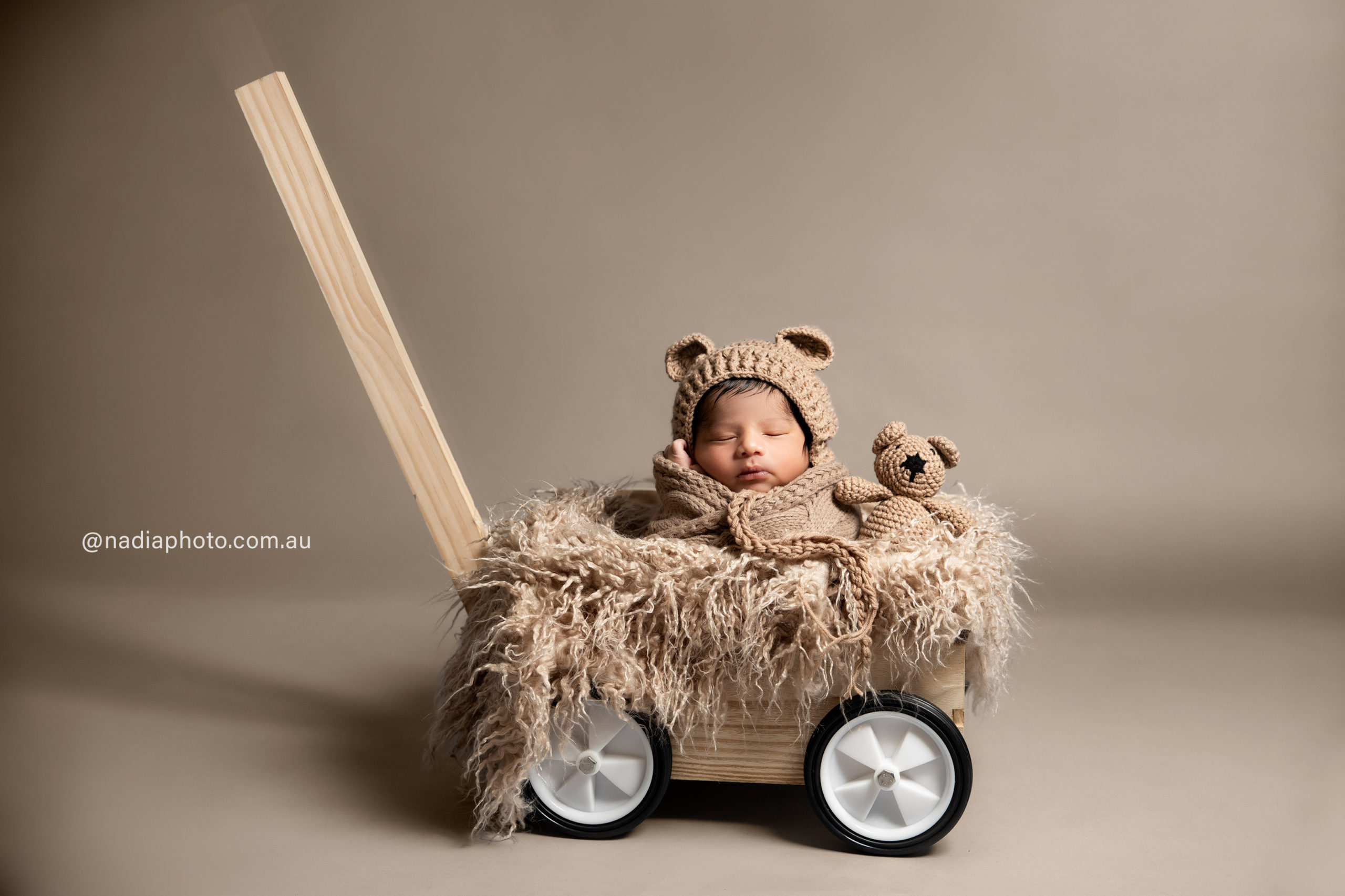 NEWBORN PHOTOGRAPHY