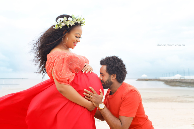 maternity photographer brisbane by Nadia Photo