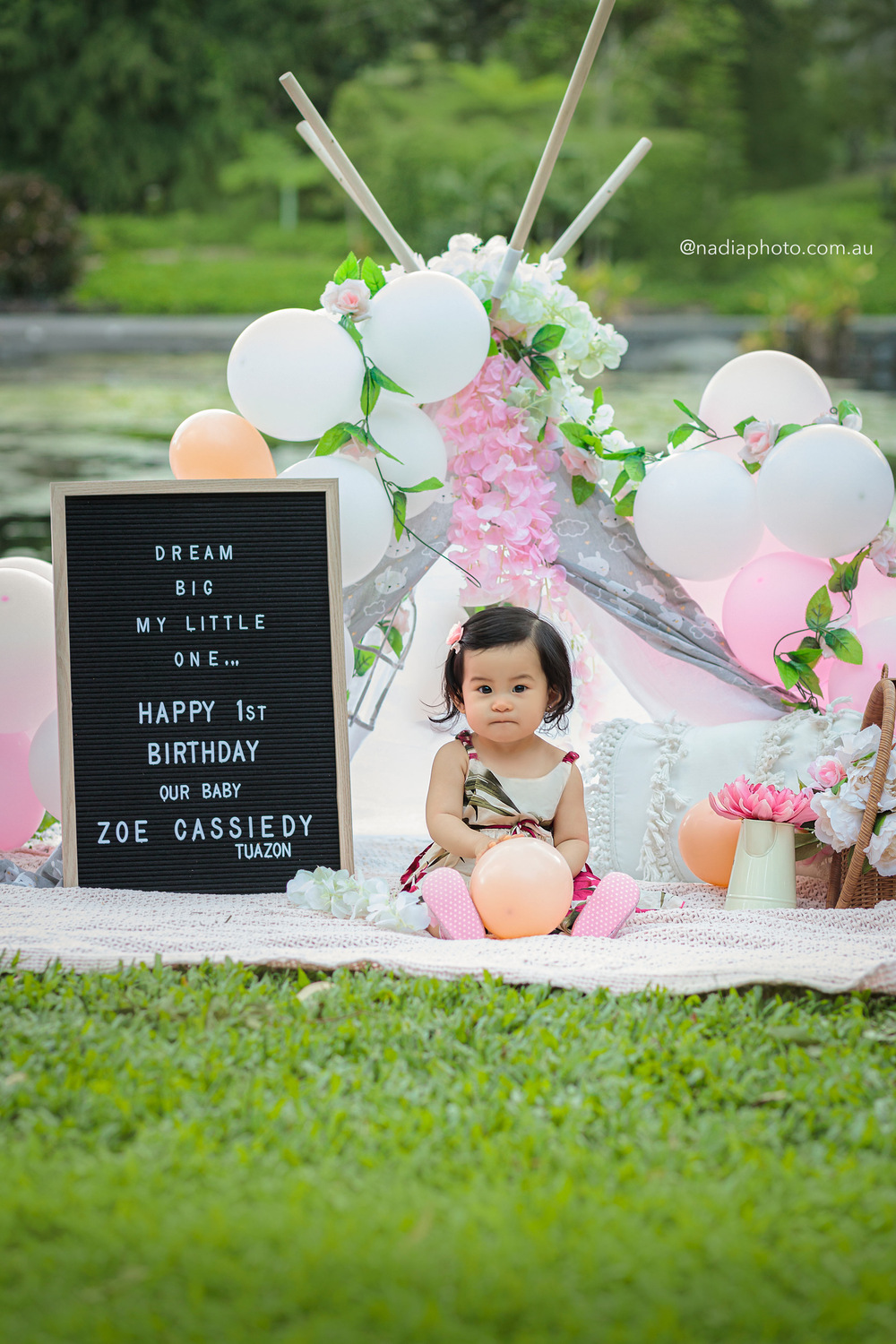 Family photographer Brisbane by Nadia Photo