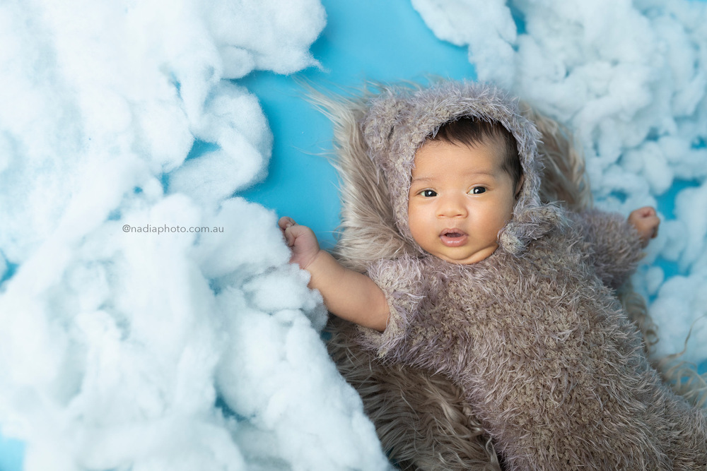 Newborn photographer Brisbane by Nadia Photo