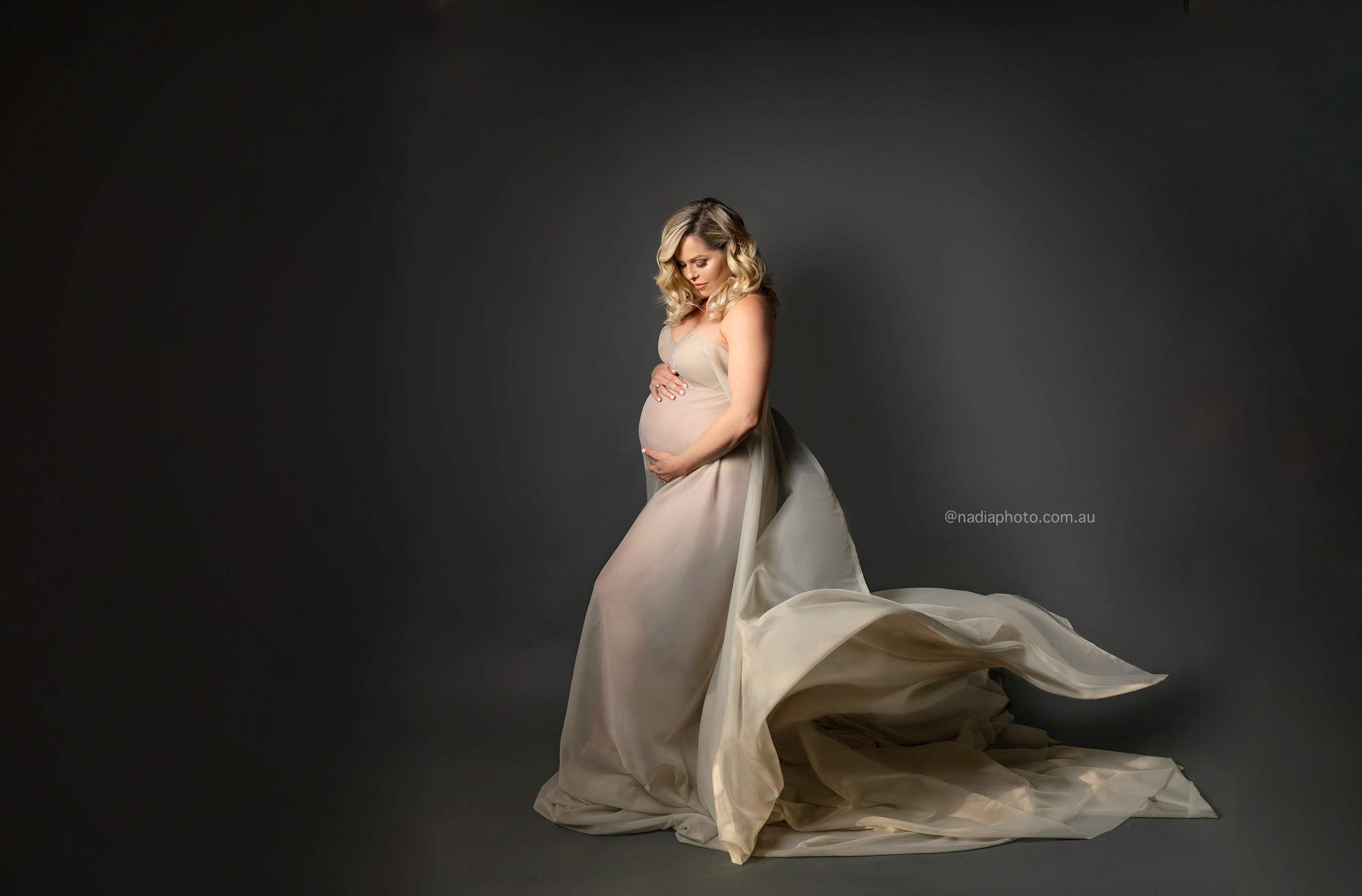 Maternity Photoshoot in studio and outdoor
