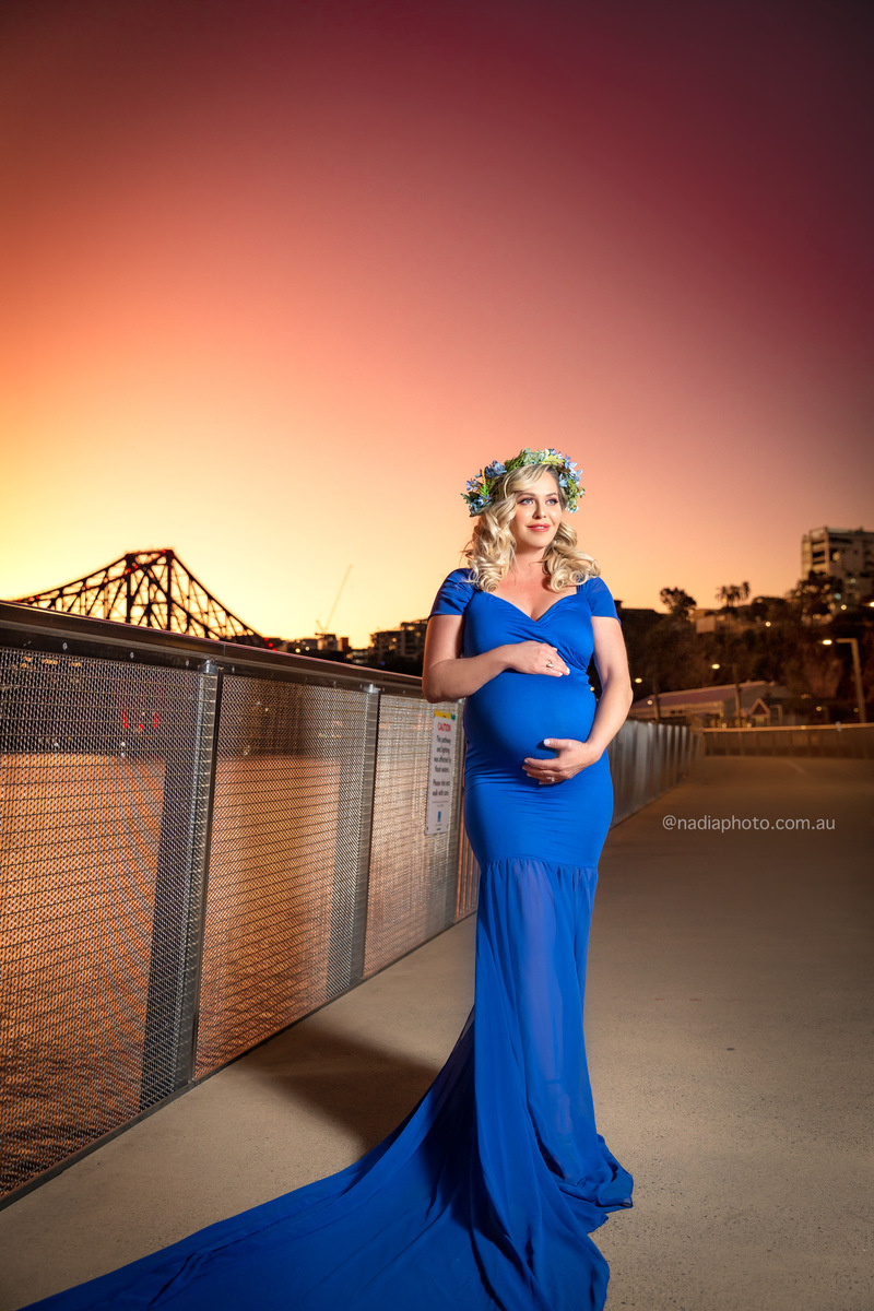 maternity photographer brisbane by Nadia Photo