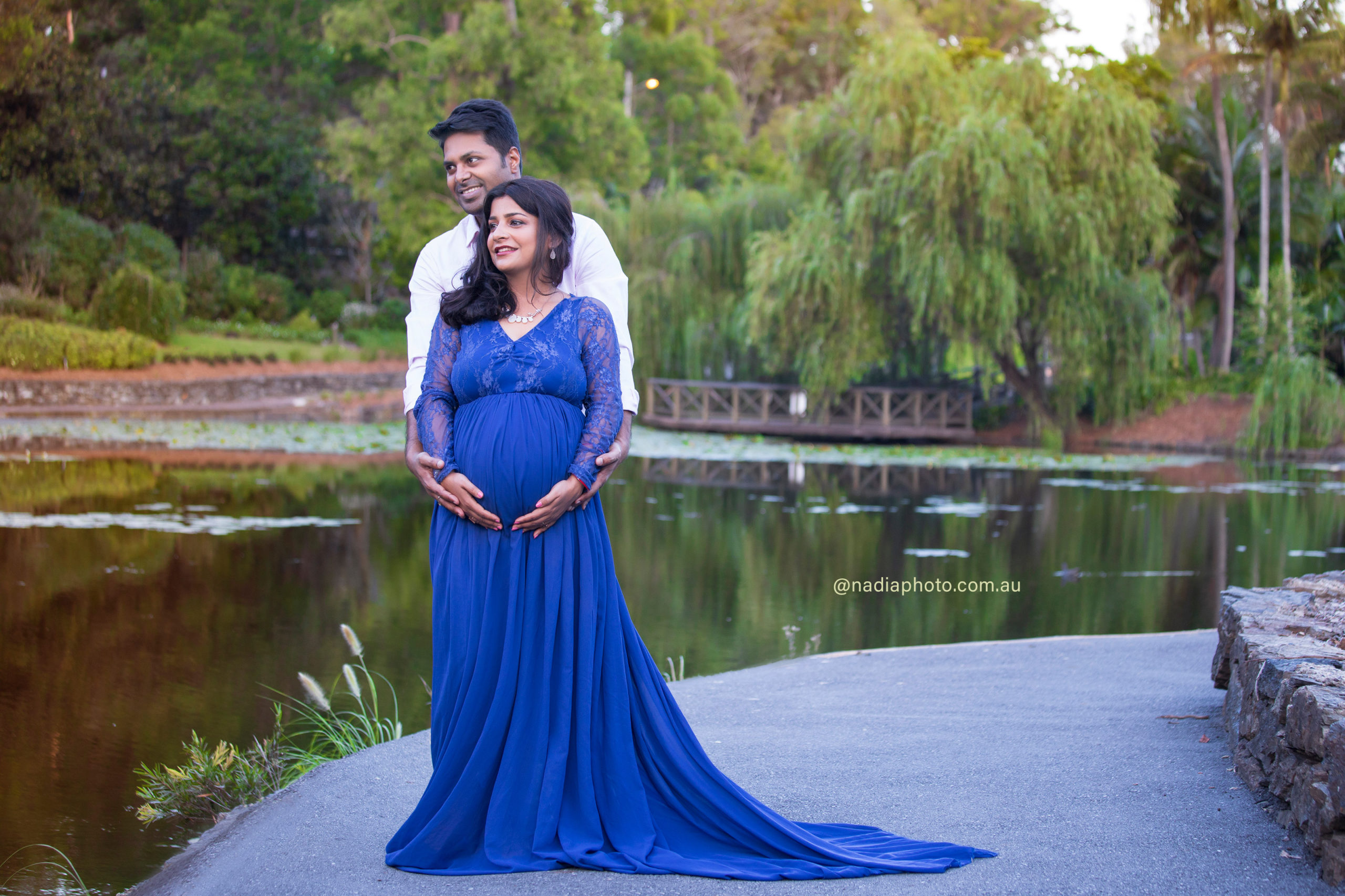 MATERNITY SHOOT IN BOTANICAL GARDEN MT. COOT-THA