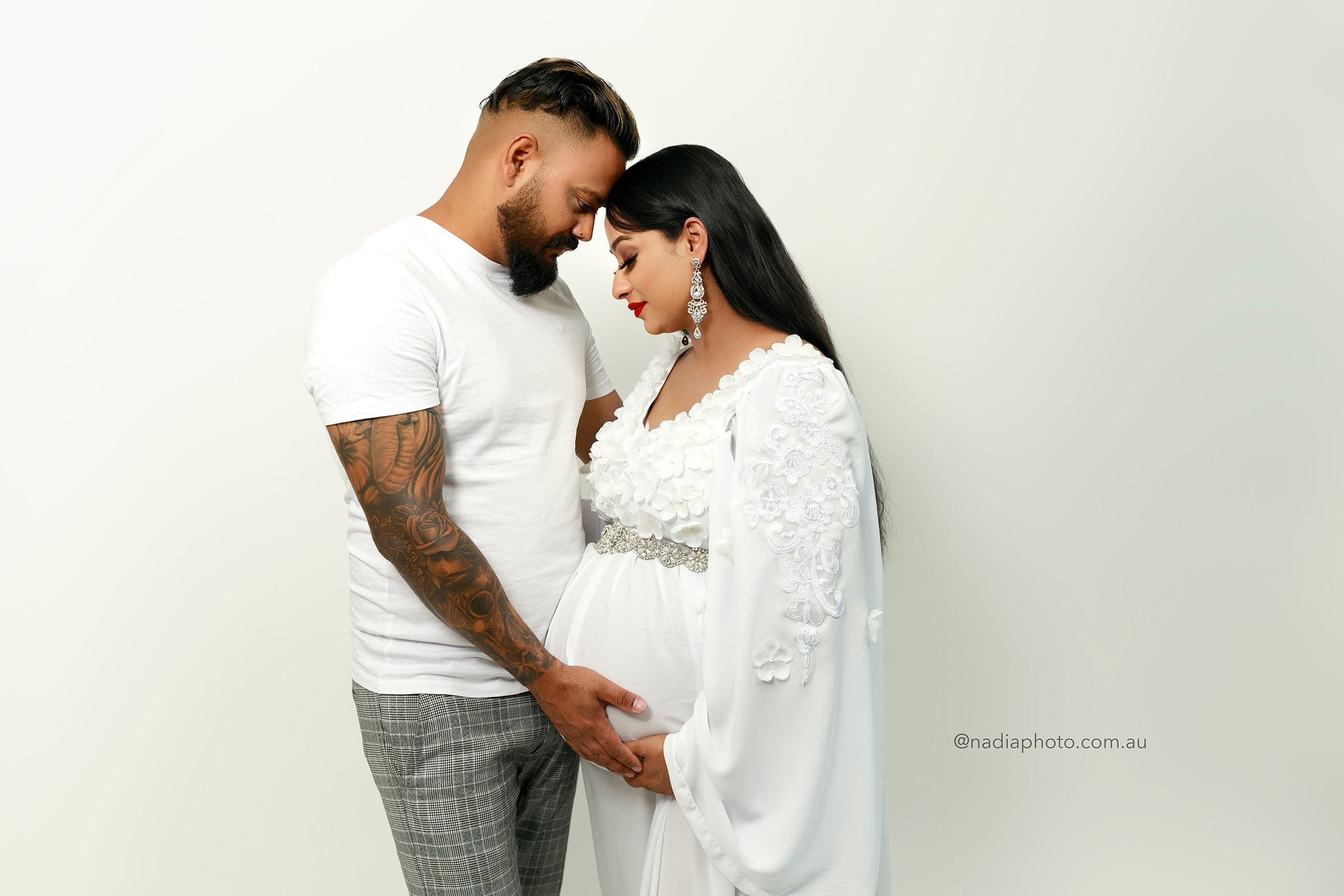 Stunning Maternity Photoshoot by NadiaPhoto