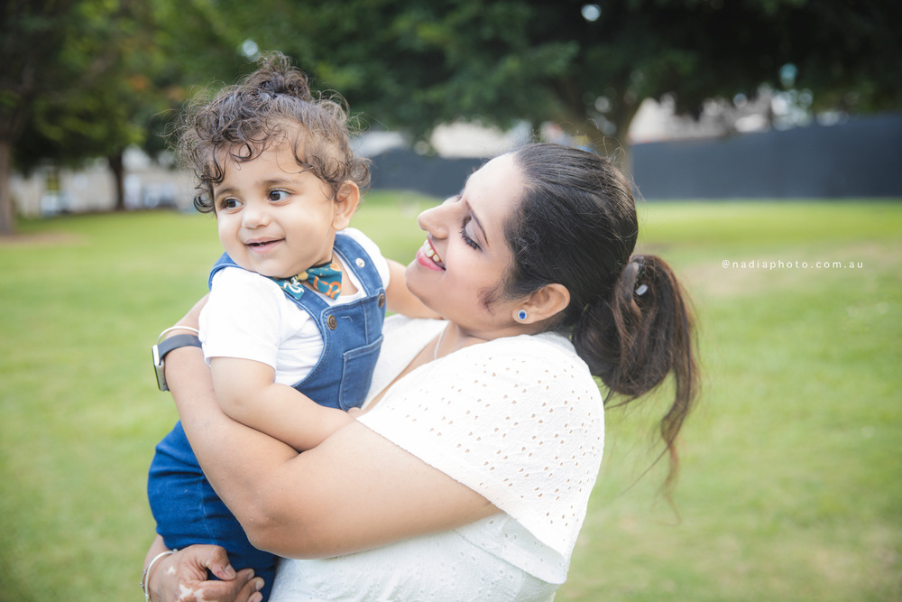 Family photographer Brisbane by Nadia Photo