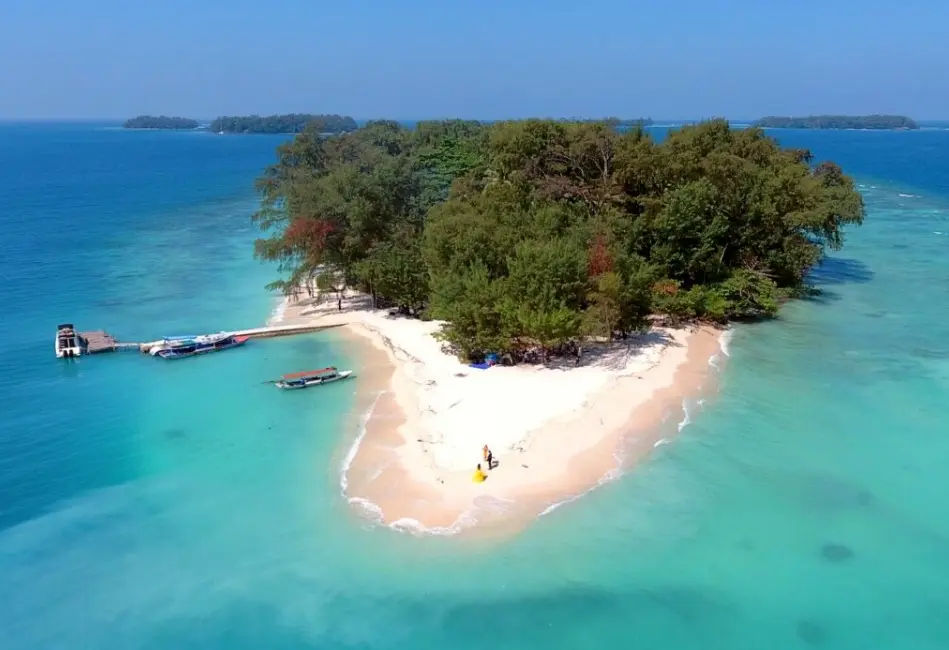 Open trip Pulau Harapan – Island Hopping Kepulauan Seribu untuk paket wisata domestik hemat dan perjalanan rombongan San Trip