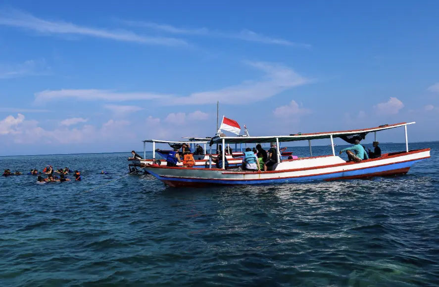 Open trip Open Trip Pulau Pramuka – Liburan Santai di Kepulauan Seribu untuk paket wisata domestik hemat dan perjalanan rombongan San Trip