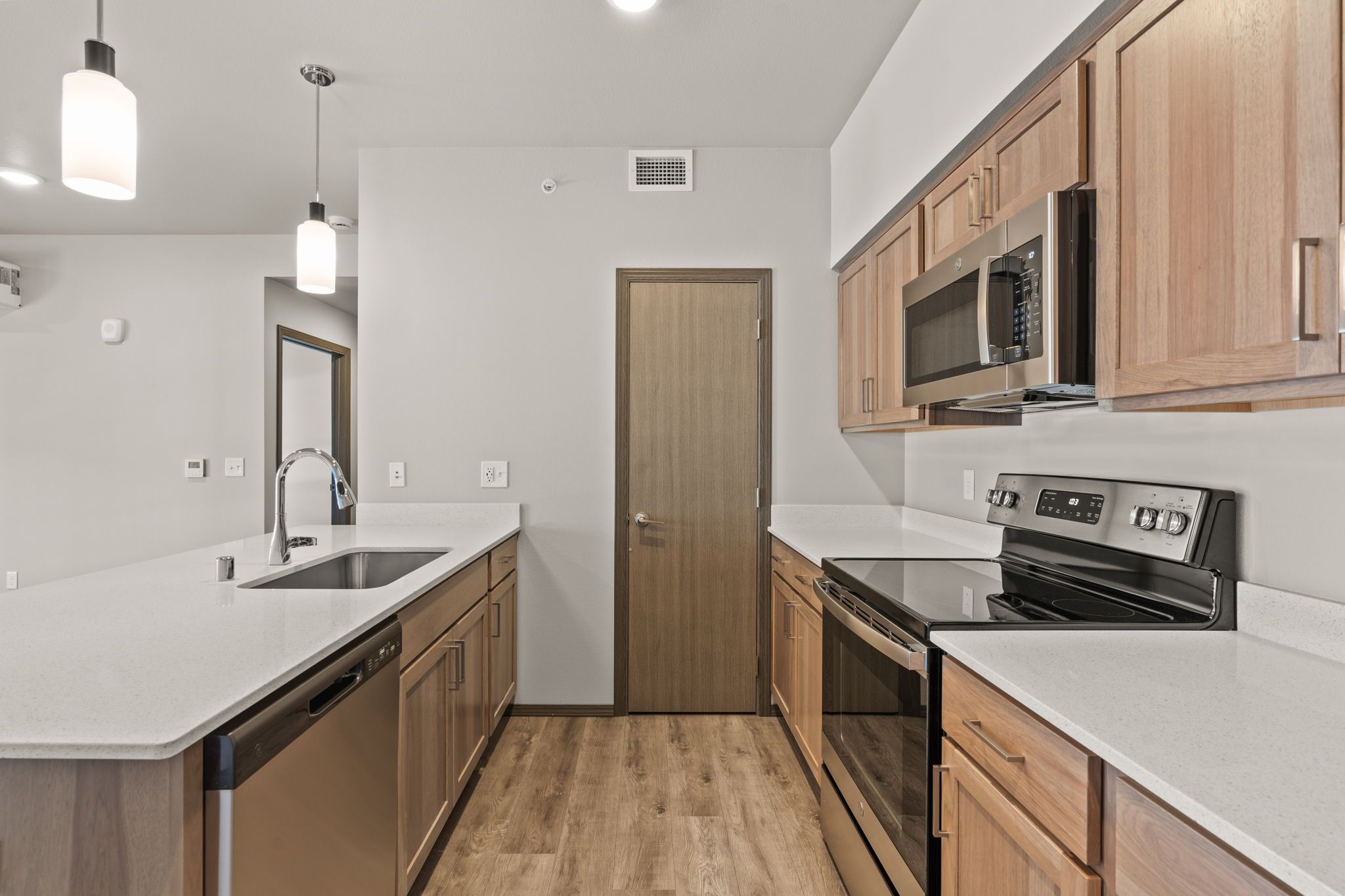 Interior View 9