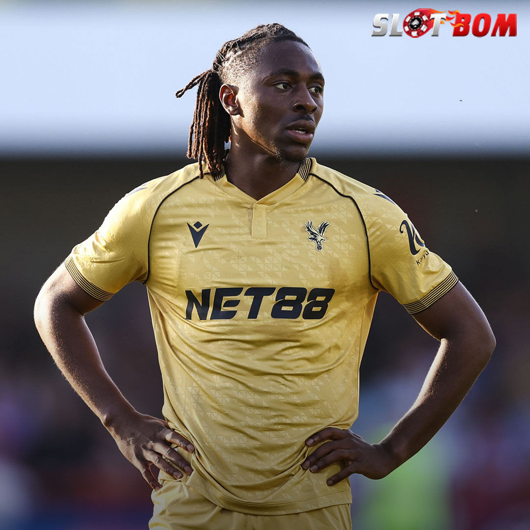 Bukan Hanya Arsenal, Tottenham Ikut Buru Eze
