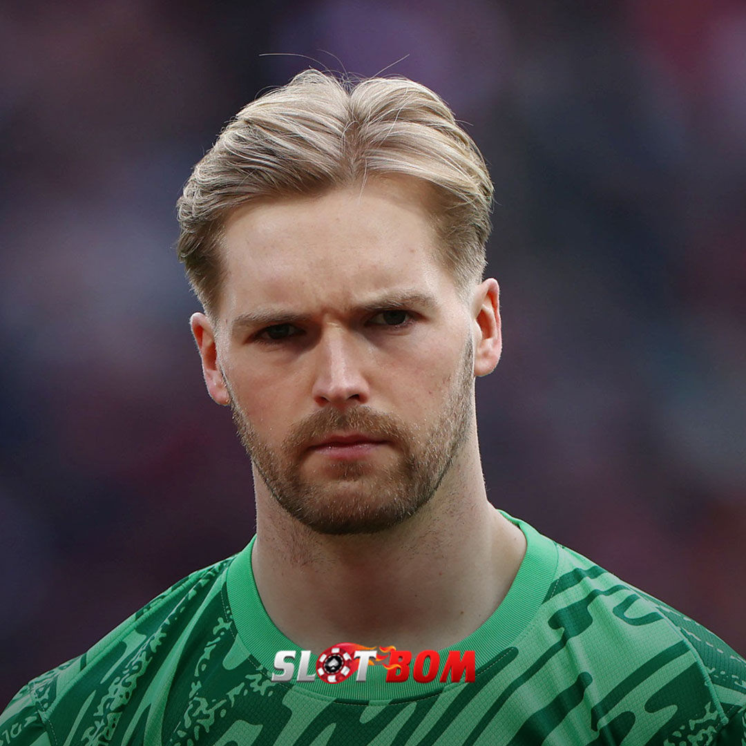 Setelah negosiasi, Liverpool akhirnya melepas Kelleher ke Brentford