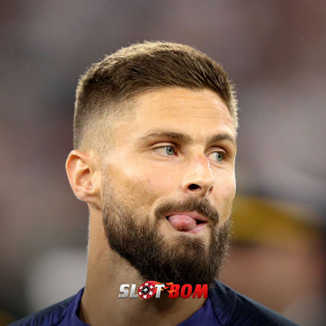 Giroud Berencana Pulang ke Negara Asal, Gabung Lille.