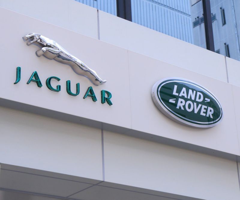 Jaguar Land Rover Working on an In-Vehicle Cryptocurrency Wallet