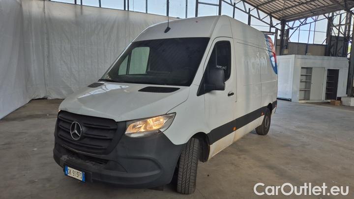 Mercedes-Benz Sprinter 311 CDI F37/33 t.alto p.m
