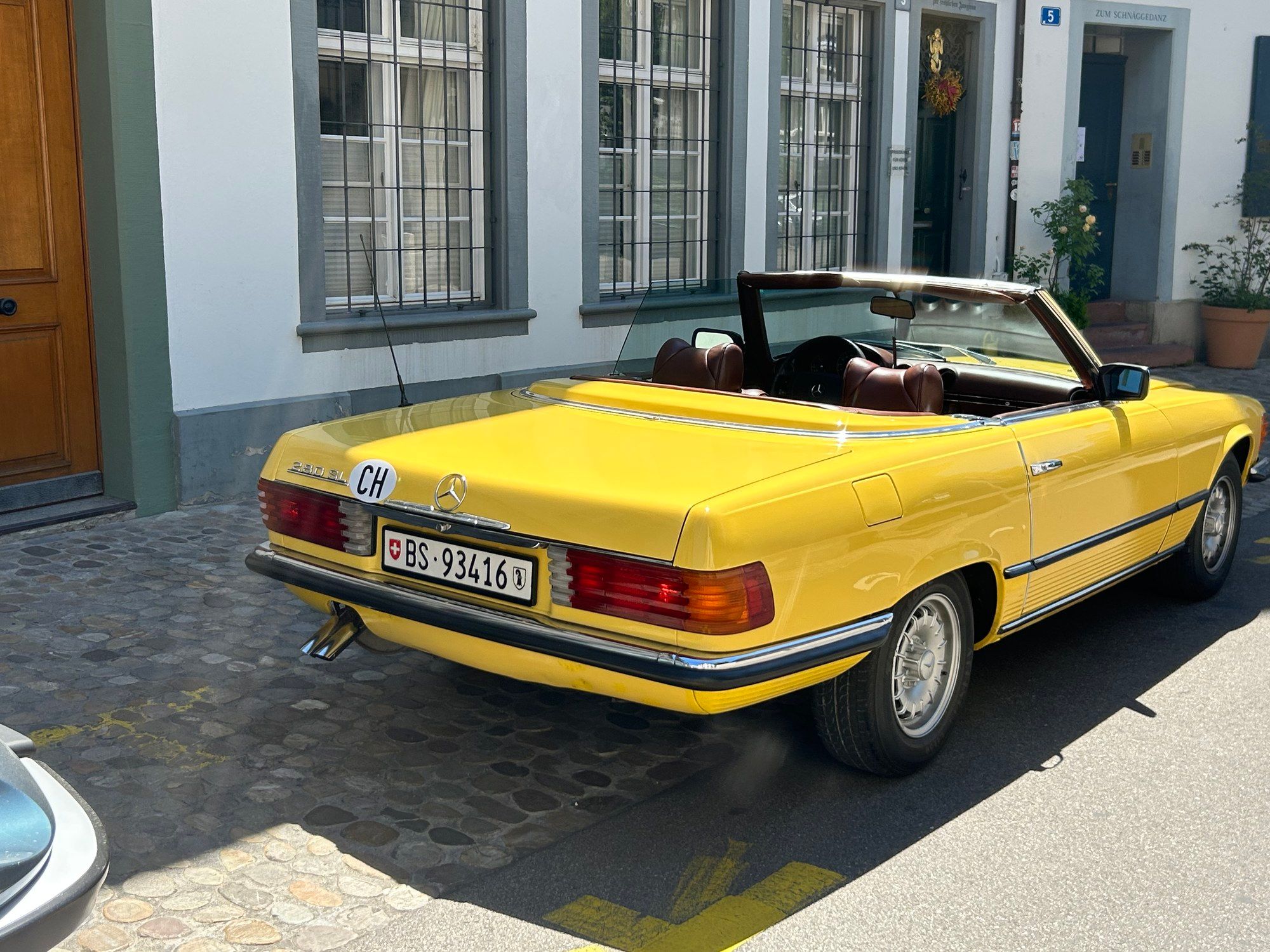 Mercedes-Benz SL 280 2.7 151 PS Automatik