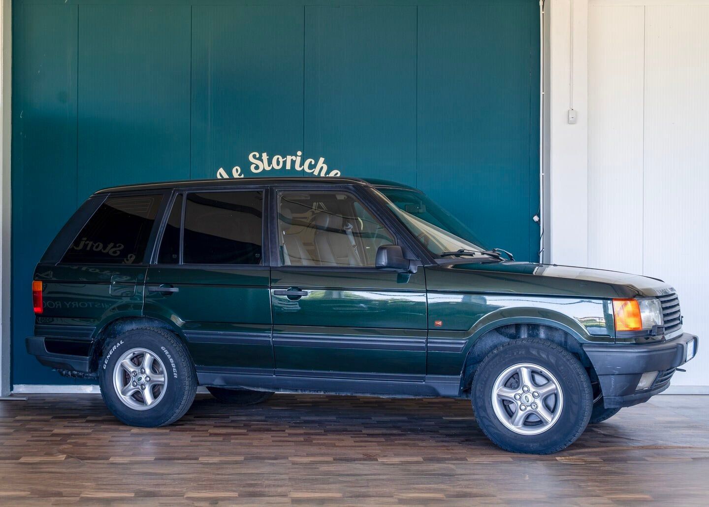 Land Rover Range Rover 4.6 226 PS Automatik