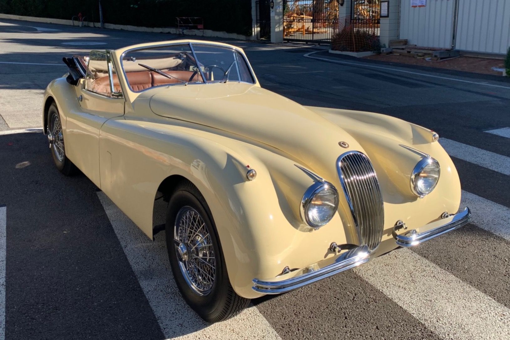 Jaguar XK DHC