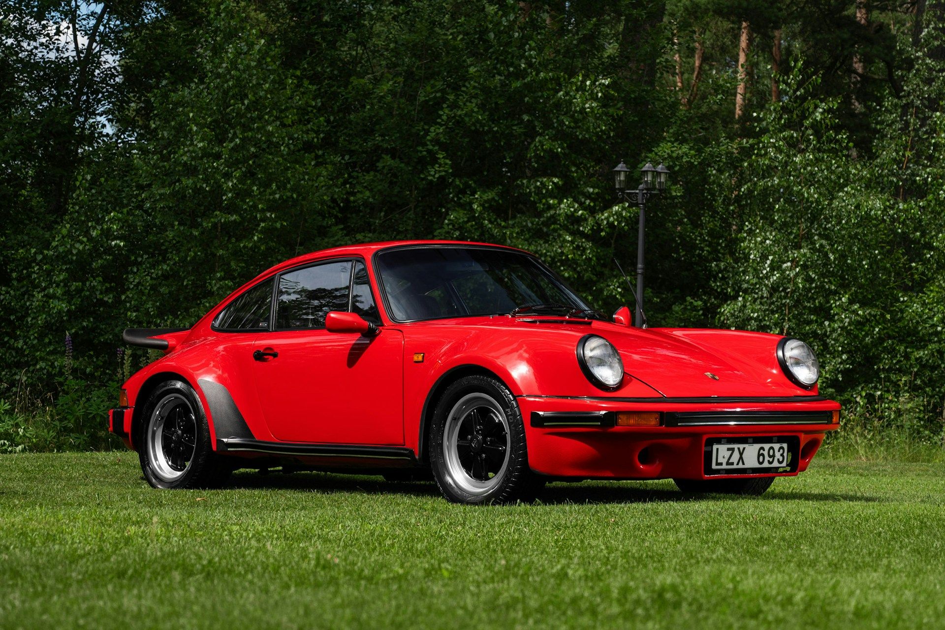 Porsche 911 2.4 132 PS