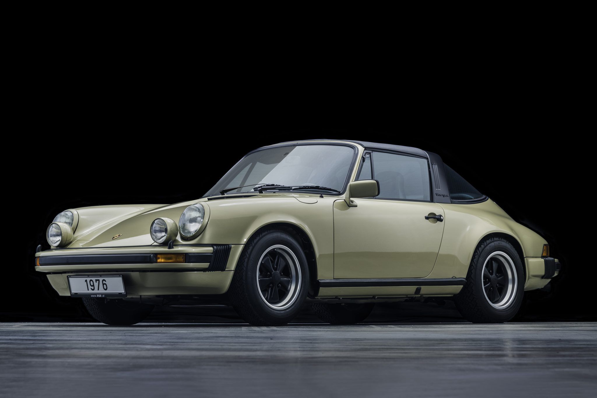 Porsche 911 2.7 148 PS