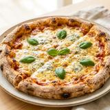 Pizza 4 Fromages (Large - 8 parts)