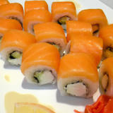 Smoked Salmon Philadelphia Roll (8 pcs)