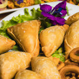 Vegetable samoussa, chilli bites, spring rolls